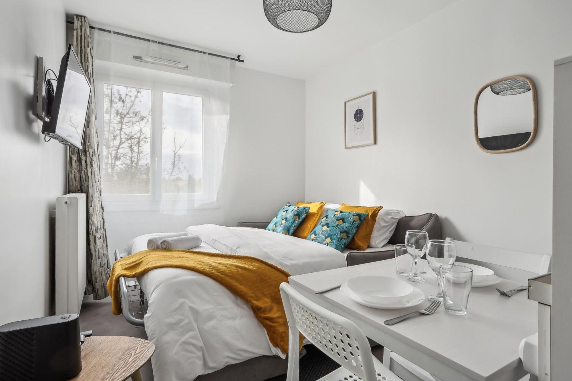 Comfortable Studio Dowtown Corbeil-Essonnes Esterno foto